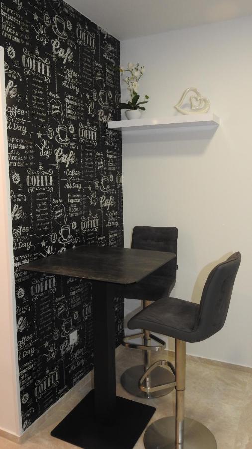 Love Nest Apartment Liubliana Exterior foto
